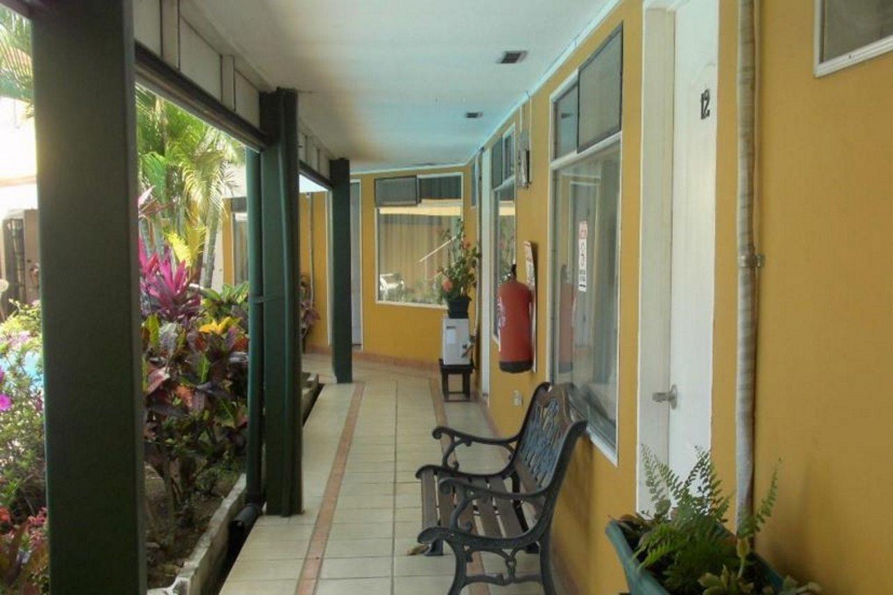 Hotel Puerta del Sol - San Jose Airport Esterno foto